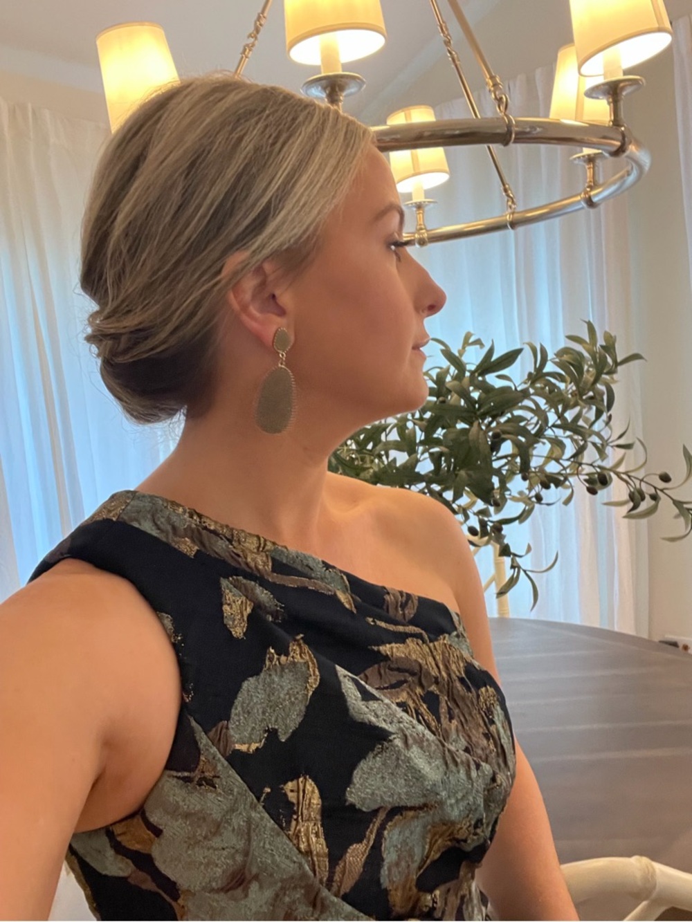 Adrianna Papell One-Shoulder Navy and Gold Floral Jacquard Gown - Picture 5 of 6